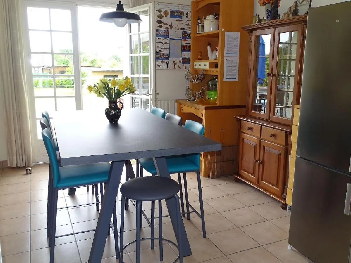 Holiday Home With Private Outdoor Pool, Gouesnac